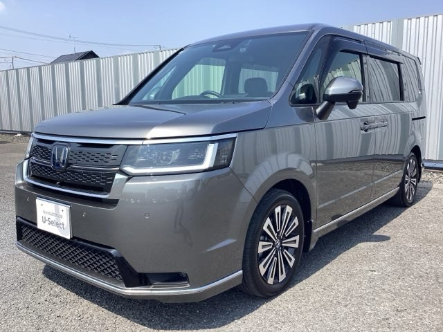 ステップワゴン  2.0 e:HEV スパーダ プレミアムライン