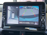 アラウンドビューモニターです!上空から貴方のお車をモニタニングしている様に車両の周りの安全確認が出来ます!