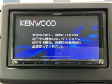 社外メモリーナビ付きです!CD・DVD再生、ミュージックサーバー、フルセグTV視聴、Bluetooth・ミュージックプレーヤー接続可能です!