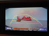 バックガイドモニターを装備しています、車庫入れもラクラクです。