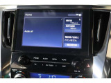 アプリ等を使用出来るディスプレイオーディオを装備しております!