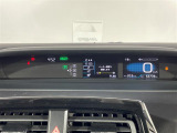 【スピードメーター】メーターがシンプルで見やすく運転しやすいですね!