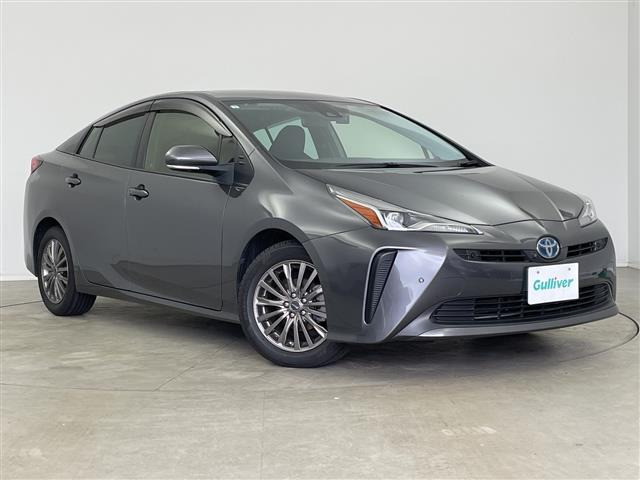 トヨタ プリウス 