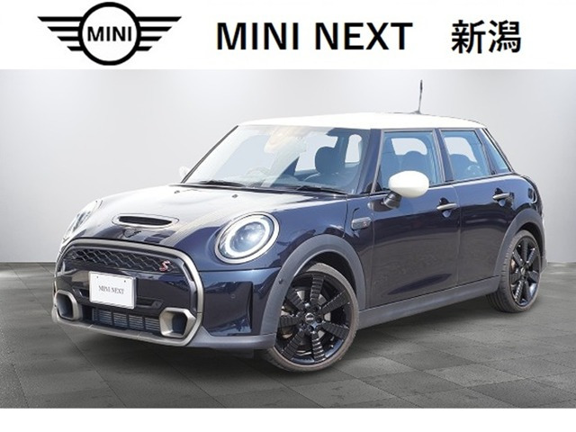 ミニ クーパー S レゾリュート エディション DCT 