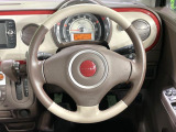 ステアリングも使用感が少なく、きれいな状態となっております♪
