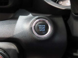 スマートキー装備車なので、キーを取り出さなくてもエンジン始動が可能です。