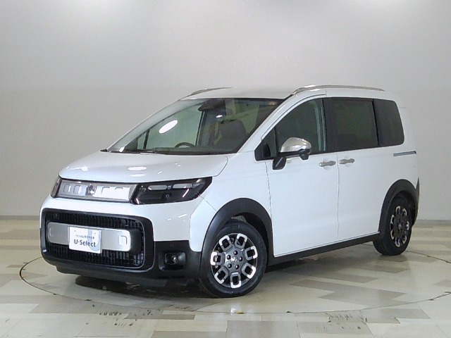 フリード 1.5 クロスター 