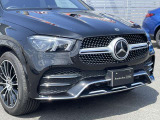 【24時間ツーリングサポート】メルセデスの認定中古車「サーティファイドカー」では、専任のオペレーターがコールセンターに24時間365日待機。応急処置や、車両の牽引など、一定の条件にて無料でサポート致します。