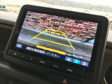 リアカメラがついているので、駐車や後進の際にとても便利です♪
