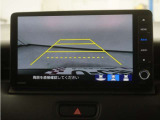 バックカメラ搭載です!車庫入れが苦手な人はもちろん、車両感覚に自信がある人にもお勧めです!見えない箇所が見えるようになるので、低い障害物や隠れてしまっている子供の存在等にも気付く事が出来ます。