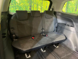 3列目シートはもちろん状態良好☆大人でもゆったりと座って頂けますので、大人数でのお出かけもラクラクです♪ご家族で、気の知れた仲間で、ドライブに行くのが楽しみですね♪