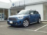 MINI COOPER D CROSSOVER アイランドブルー/ホワイトルーフ クロスファイヤーワークカーボンシート ディーゼルモデル 低走行 認定中古車 整備保証付き 現車確認・ご試乗はお早目に〜!!