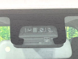 【スズキ セーフティサポート】走行中に前方の車両等を認識し、衝突しそうな時は警報とブレーキで衝突回避と被害軽減をアシスト。より安全にドライブをお楽しみいただけます。