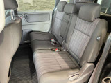 【二列目シート】家族でのお出かけにも安心!後部座席も広く、座り心地も良好です!