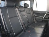 2列目シートも過度な使用感なく、キレイな状態です♪