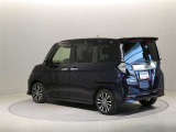 トヨタ高品質中古車洗浄「まるまるクリン」 外装はもちろん、内装はシートを外して見えないところまで徹底洗浄!お客様に責任を持って安心と美しさをお届けします!