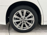 タイヤサイズは235/50R18!納車前の点検時にタイヤ交換させていただきます!純正アルミホイール!