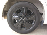 ホンダ純正のアルミホイールが装備されています。