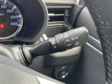 【 オートライト 】オートライトなのでライトの点け忘れを気にすることなく運転が出来ます♪