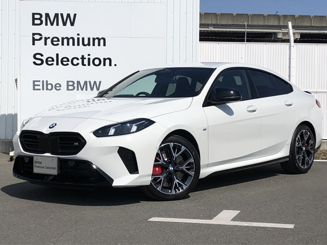 2シリーズグランクーペ M235 xドライブ 4WD 