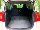普段のお買い物や通勤、送迎等に十分な荷室スペースを確保しております。セカンドシートを倒すと、大きな荷物の積載も可能です♪