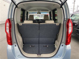 【ラゲッジスペース】リアシートを倒せばこの大容量!!ダンボールなどの大きい荷物も釣り具などの長尺物まで様々載せられそうです!!