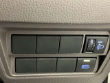 【トヨタセーフティーセンス装備車】衝突軽減ブレーキやオートハイビーム・車線逸警告などが付いております♪