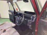 納車前にはプロのメカニックが点検、整備を行いますので安心してお乗り頂けます!!