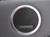 MERIDIANサウンドシステム『コンサートのような臨場感溢れる音響空間を実現します。MERIDIANは英国のプレミアムオーディオブランドです。どうぞ