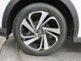 純正アルミホイール装備!!