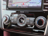 オートエアコンで車内はいつでも快適です♪