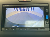 バックカメラ付きで後方の確認も安心です!スムーズな駐車・車庫入れをサポートいたします!