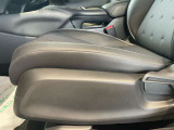【助手席シート】試乗車上がりで使用感も少なく、シート状態良好です!