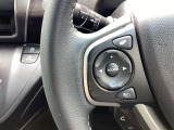 ステアリングリモコン付いています。