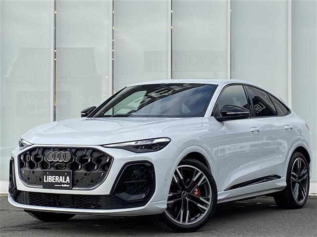 SQ5スポーツバック  本革シート サンルーフ