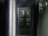 VSC OFFスイッチ、エコドライブモードスイッチ、EVドライブモードスイッチ。