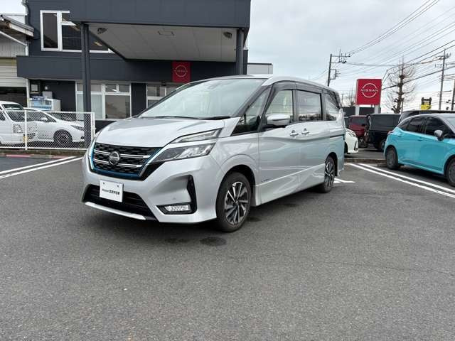 セレナ 1.2 e-POWER XV エアロ