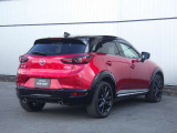 【CX-3】気品ある美しさと先鋭さ」をテーマに、上質さや洗練さを表現したデザインです。