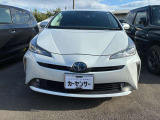 プリウス 1.8 S セーフティ プラスII E-Four 4WD 