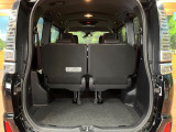 普段のお買い物や通勤、送迎等に十分な荷室スペースを確保しております。セカンドシートを倒すと、大きな荷物の積載も可能です♪