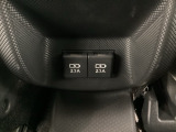 ソケット類も充実☆対応のケーブルがあれば車内でスマホなどの充電が可能です☆