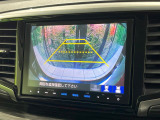 【バックカメラ】駐車時に後方がリアルタイム映像で確認できます。大型商業施設や立体駐車場での駐車時や、夜間のバック時に大活躍!運転スキルに関わらず、今や必須となった装備のひとつです!