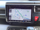 純正メモリーナビ フルセグTV視聴出来ますのでドライブも楽しいですね♪