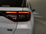 リヤテールランプもとてもスマートで夜間走行においても後続車に認識してもらいやすいデザインです!!