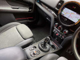◆LIBERALAは、輸入車選びの新たなスタイルを提案するインポート・セレクト・ブランドです。オーナー様となる方がクルマから直接感じる感性を第一にした、最良の一台との出会いをコーディネートいたします。