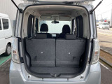 大きく開くリヤハッチ,荷物スペースも確保できます