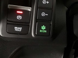 ★ECONスイッチ★ エコドライブを加速しよう!スイッチをONにすると、運転の仕方によるロスを抑え込み燃費をよくするようクルマが頑張ります(*^ー^*)燃費向上にチャレンジ♪