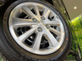 【純正14インチアルミホイール】外観にマッチした純正アルミホイールを装着しております。各種社外アルミホイールや、スタッドレスタイヤも取扱いしております。是非ご相談ください♪