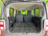 後席を格納すると、これだけの広さが!シーンに合わせたシートアレンジで、大きな荷物も積むことが出来ます♪