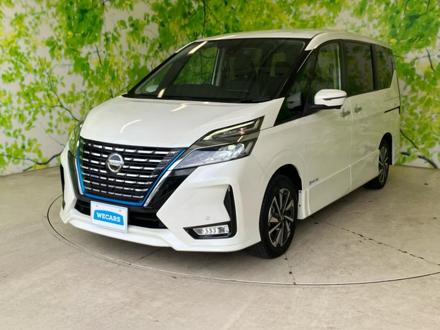 セレナ 1.2 e-POWER ハイウェイスターV